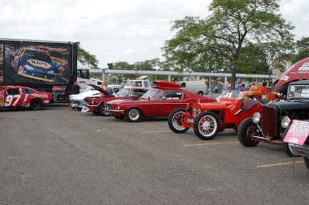 ford100-0273